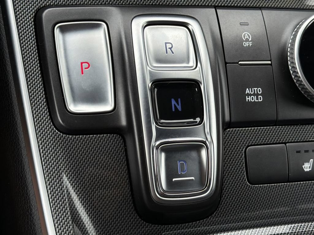 Used 2022 Hyundai Santa Fe XRT FWD image 17