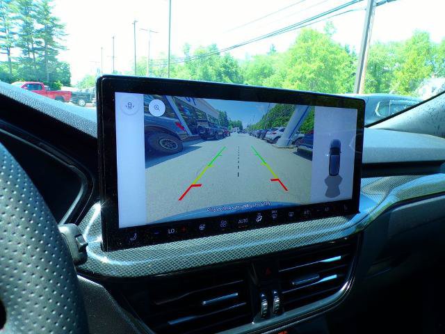 Certified 2023 Ford Escape ST-Line w/ Tech Pack #1 AWD/4WD image 18