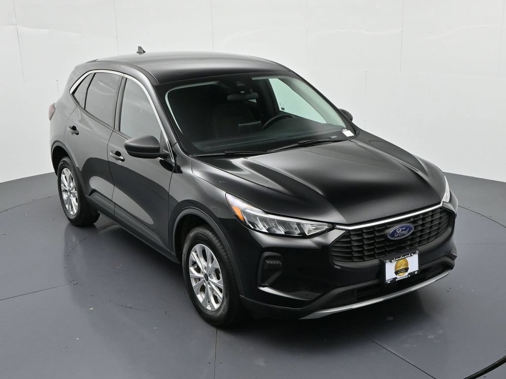 Certified 2024 Ford Escape Active AWD/4WD image 15