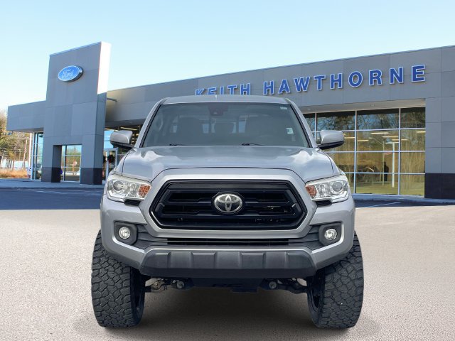 Used 2020 Toyota Tacoma SR AWD/4WD image 2