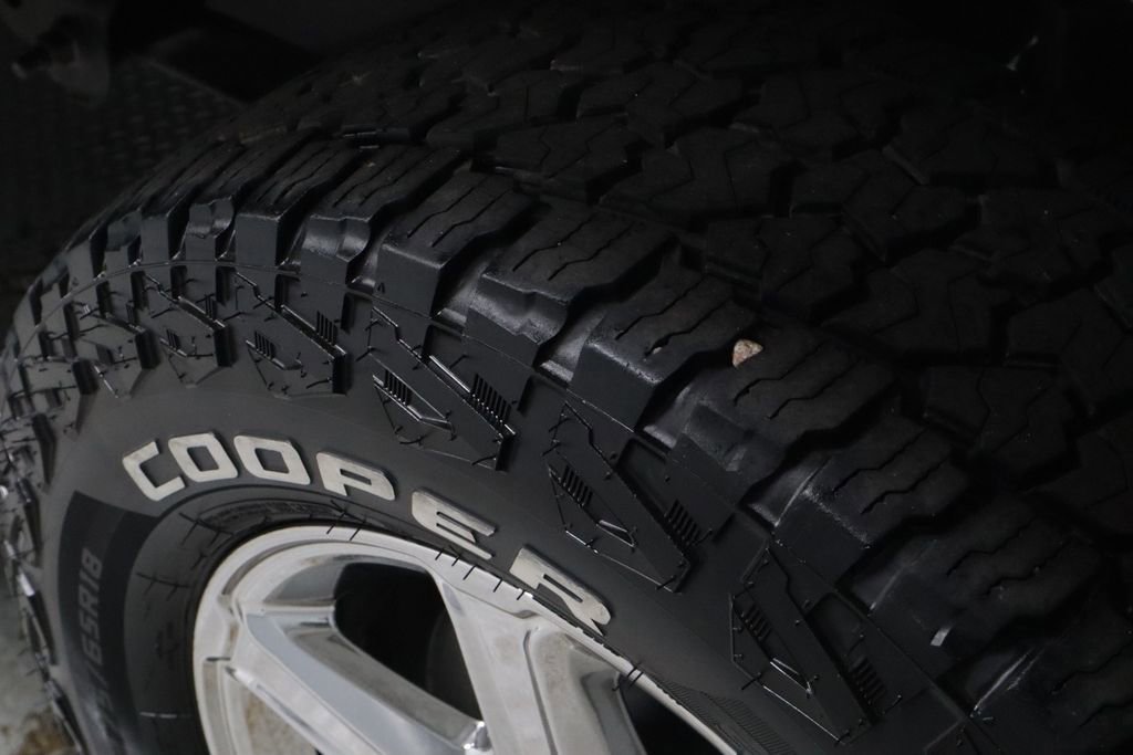 Certified 2025 Ford F150 XLT w/ Equipment Group 301A Standard image 16