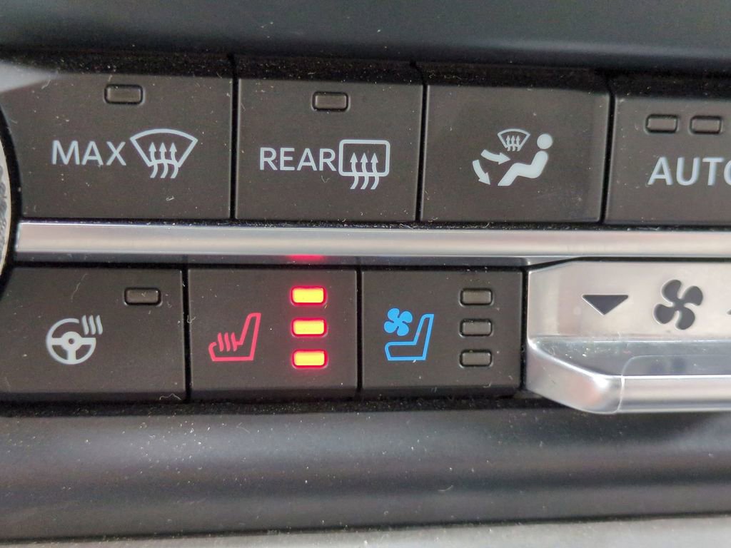 Certified 2024 Ford Expedition Max Limited RWD image 29