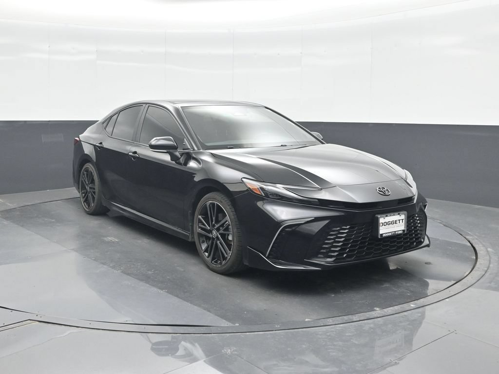 Used 2025 Toyota Camry XSE w/ Premium Package FWD image 8