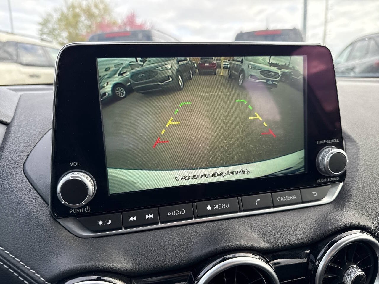 Used 2024 Nissan Sentra SV FWD image 25
