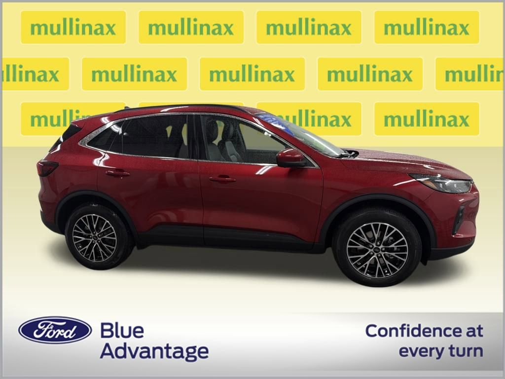 Certified 2026 Ford Escape SE w/ PHEV Premium Package video 2