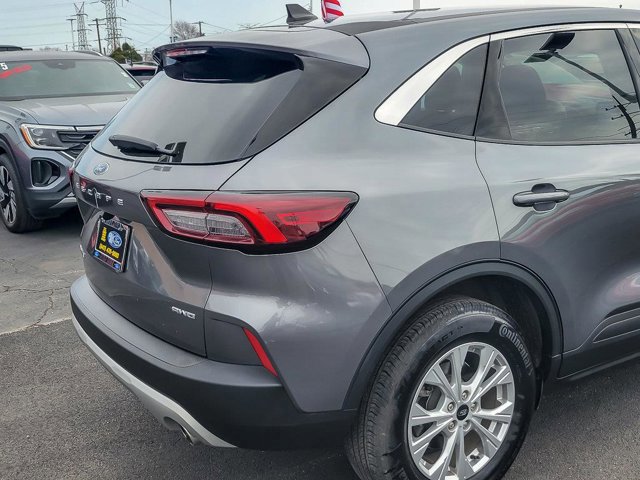 Certified 2023 Ford Escape Active AWD/4WD image 5