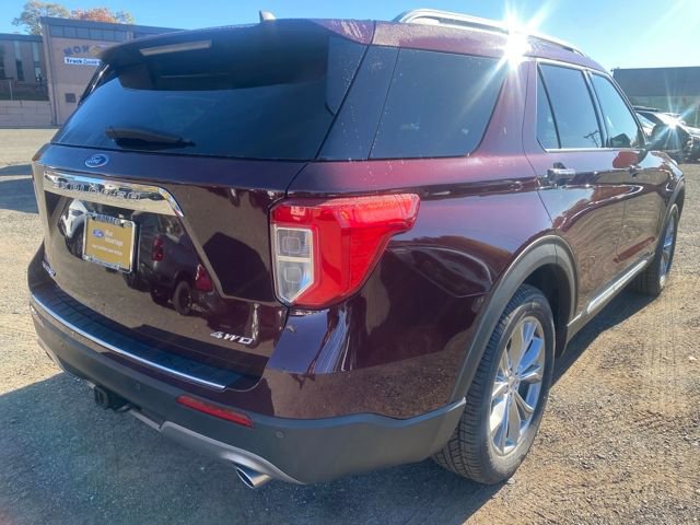 Certified 2022 Ford Explorer Limited w/ Equipment Group 301A image 5