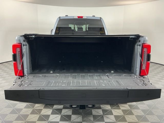 Certified 2024 Ford F450 Platinum w/ FX4 Off-Road Package AWD/4WD image 7