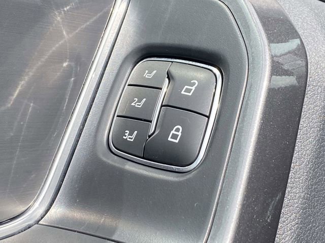 Certified 2022 Ford F150 Lariat w/ Equipment Group 502A High image 23