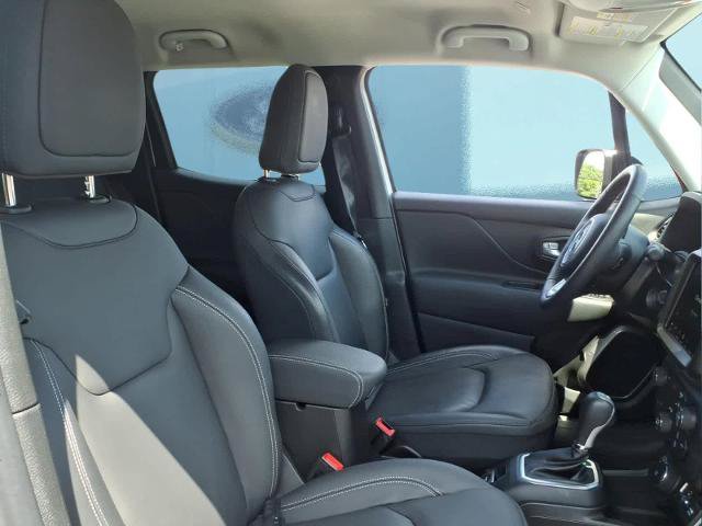 Used 2023 Jeep Renegade Limited AWD/4WD image 13