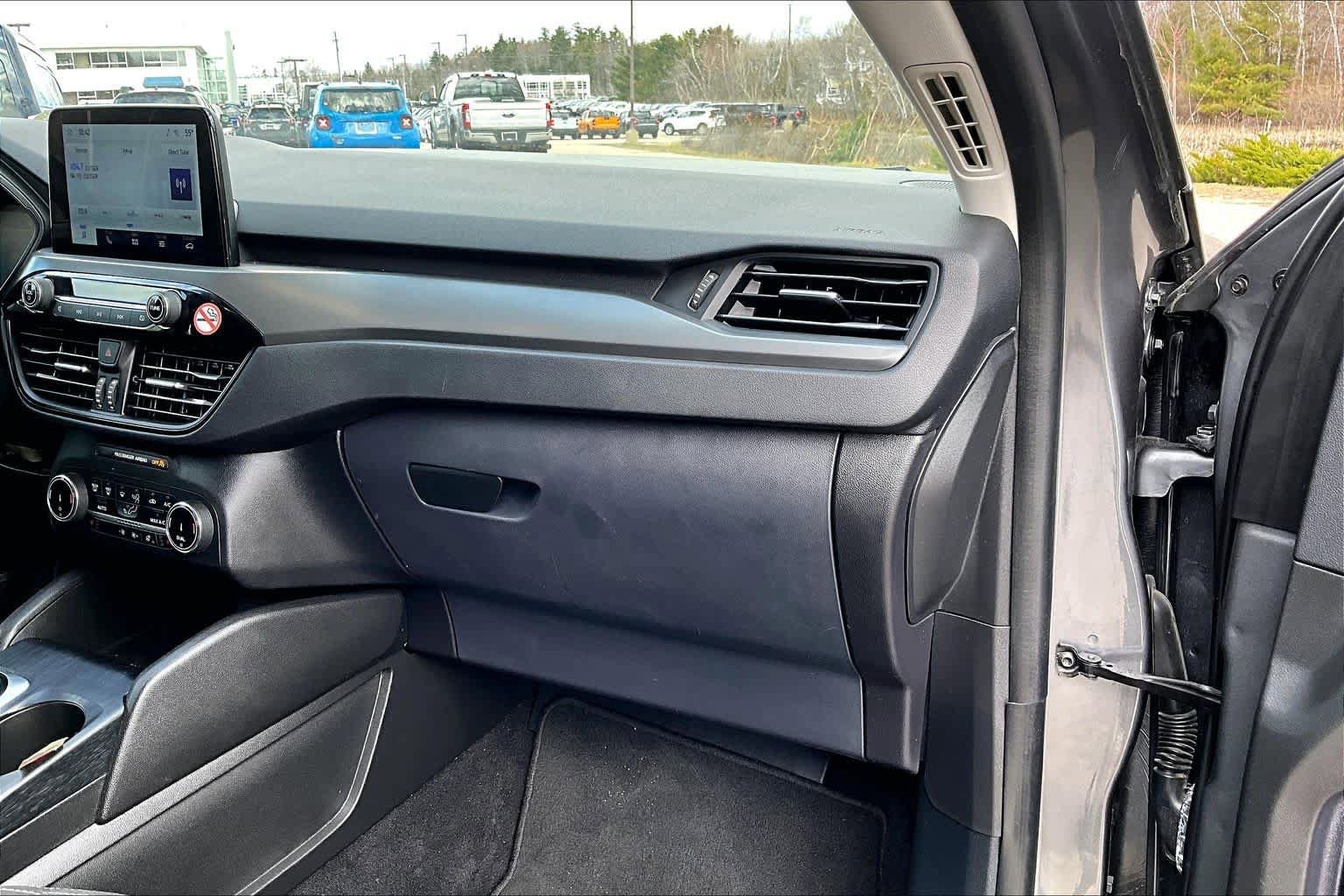 Certified 2024 Ford Escape Active AWD/4WD image 19
