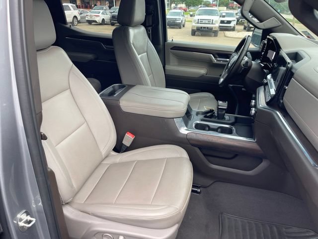Used 2024 GMC Sierra 1500 SLT w/ SLT Premium Plus Package AWD/4WD image 21