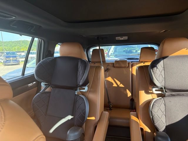 Used 2024 Toyota Highlander Platinum AWD/4WD image 56