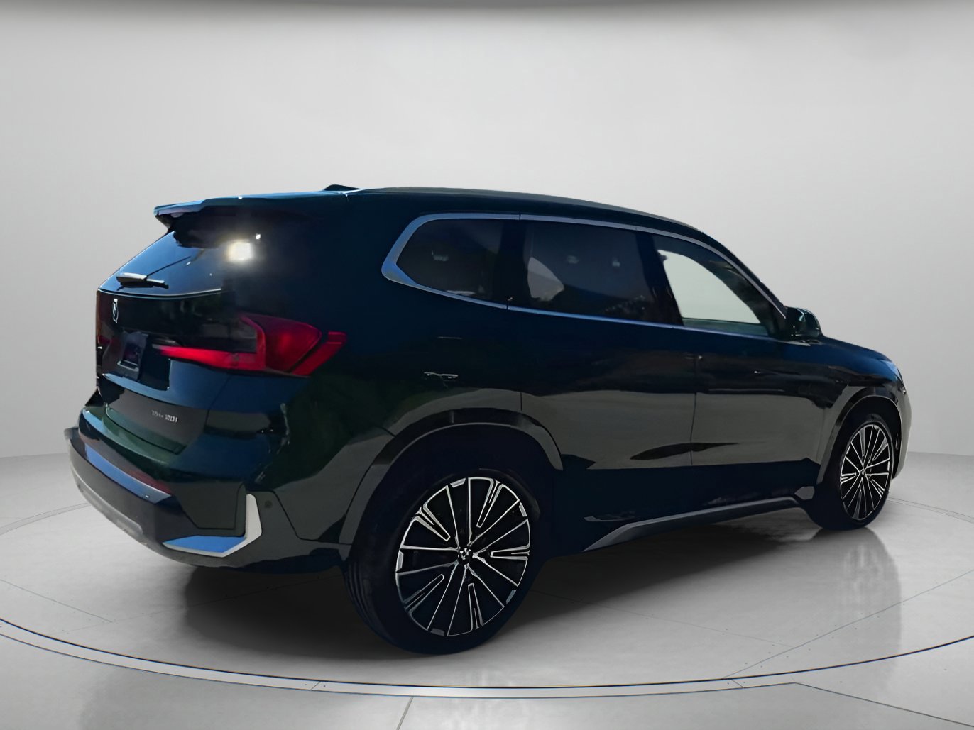 Used 2025 BMW X1 xDrive28i w/ Convenience Package image 22