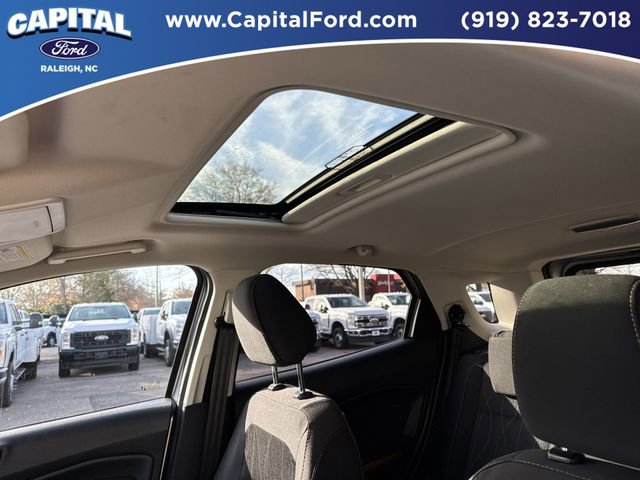 Certified 2021 Ford EcoSport SE w/ SE Convenience Package image 21