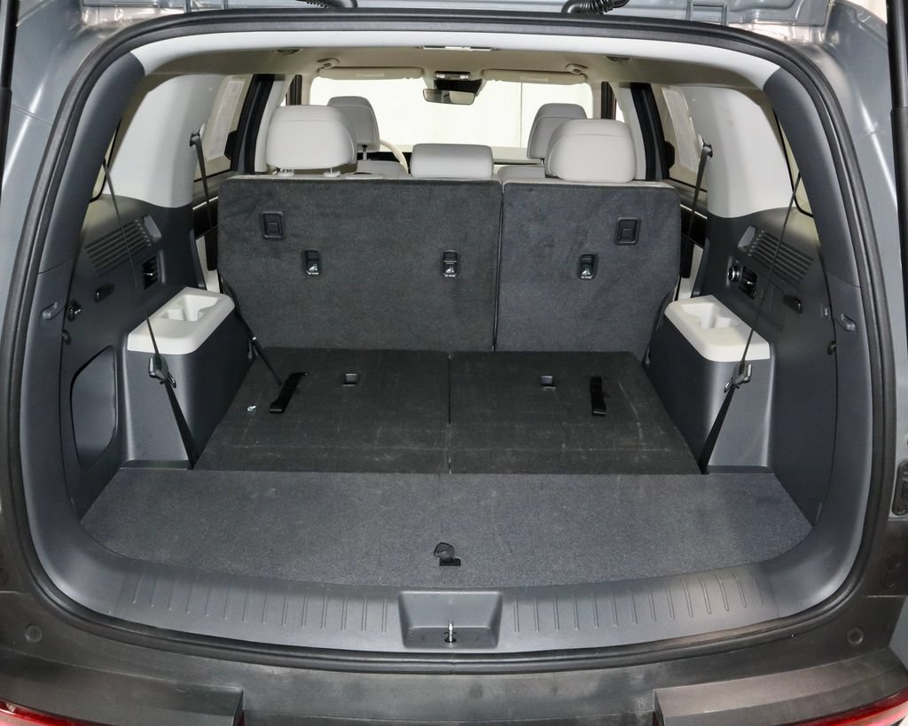 Used 2025 Hyundai Santa Fe SEL AWD/4WD image 14