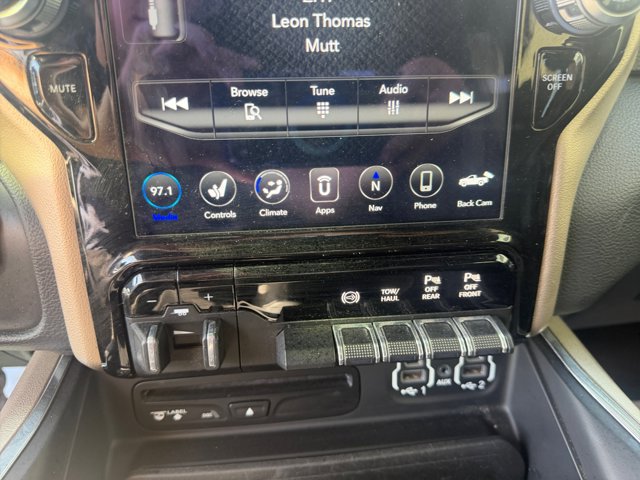 Used 2019 RAM 3500 Laramie AWD/4WD image 31