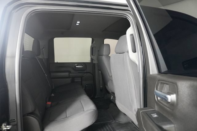 Used 2021 Chevrolet Silverado 2500 Custom w/ Custom Value Package AWD/4WD image 29