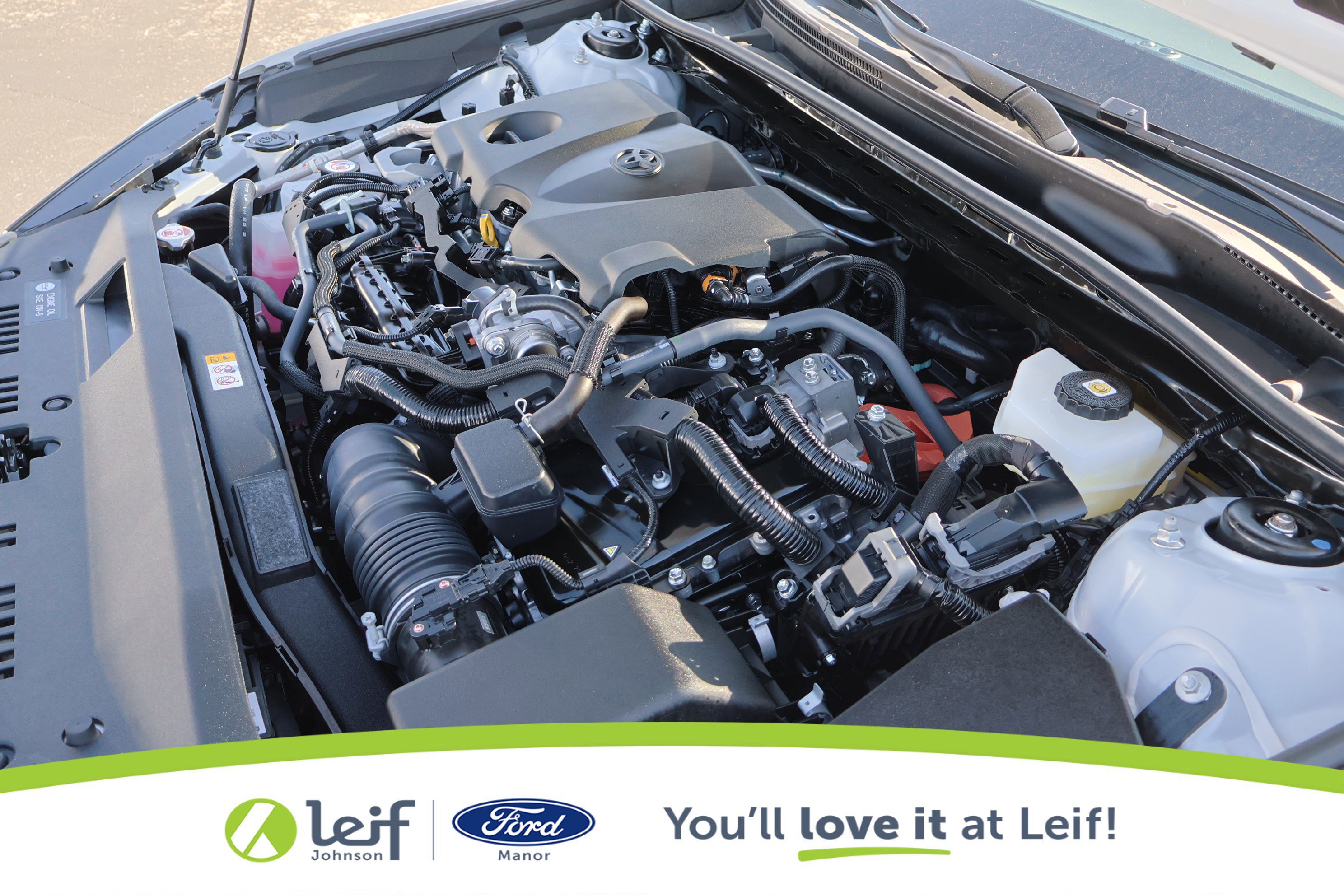 Used 2025 Toyota Camry SE image 37