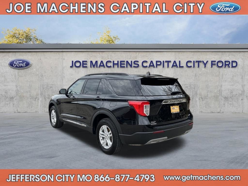 Certified 2023 Ford Explorer XLT w/ Equipment Group 202A image 3