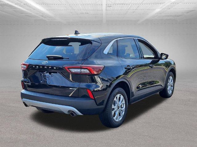 Certified 2024 Ford Escape Active AWD/4WD image 9