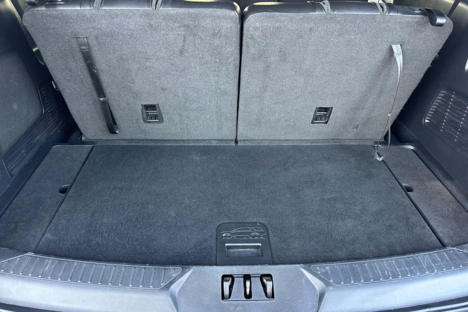 Certified 2022 Ford Explorer ST-Line RWD image 17