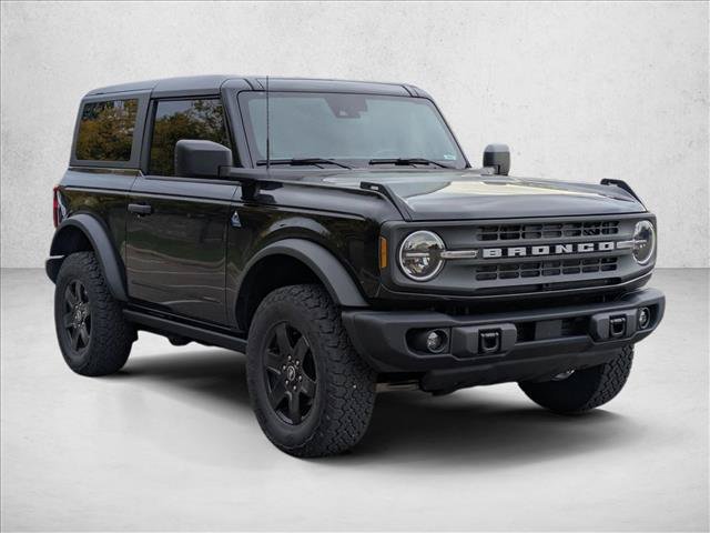 Certified 2024 Ford Bronco Black Diamond AWD/4WD image 3