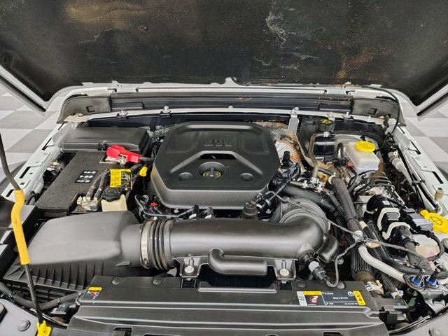 Used 2024 Jeep Wrangler Unlimited Sport AWD/4WD image 18