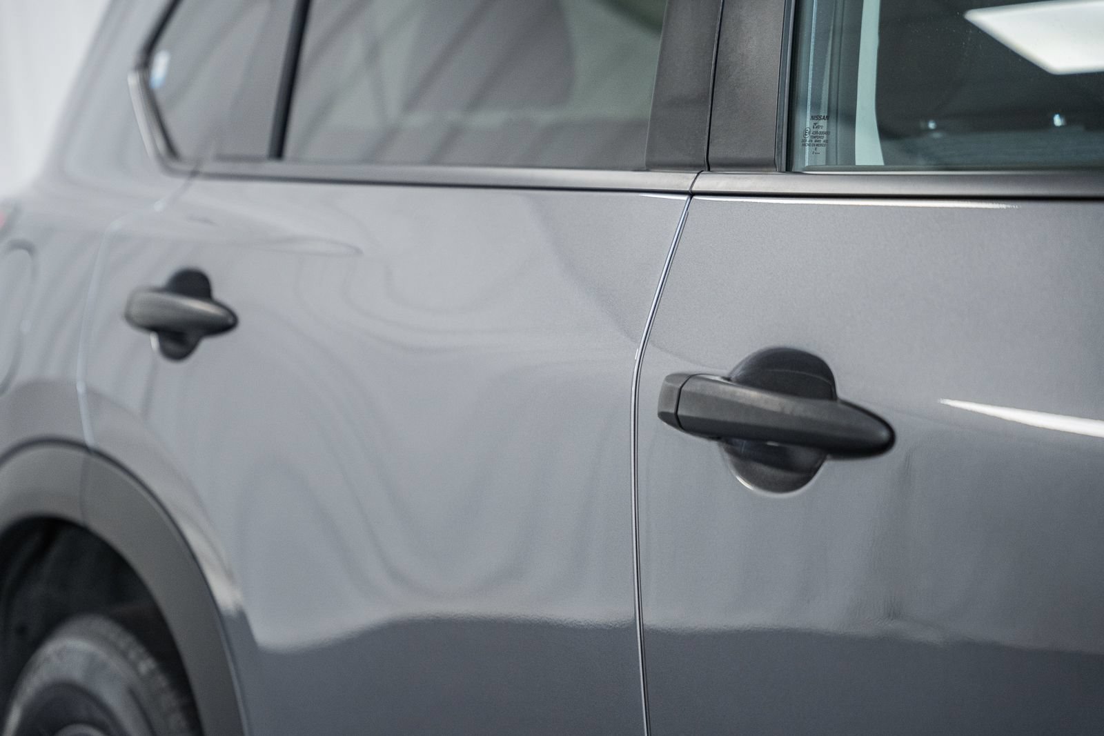 Used 2021 Nissan Rogue S FWD image 9