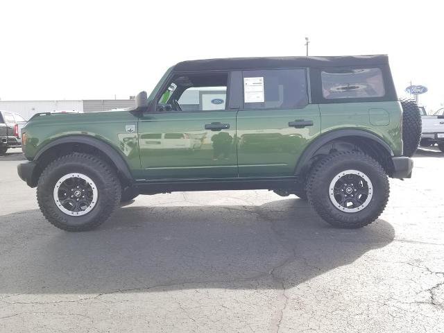 Certified 2023 Ford Bronco Big Bend w/ Sasquatch Package AWD/4WD image 2
