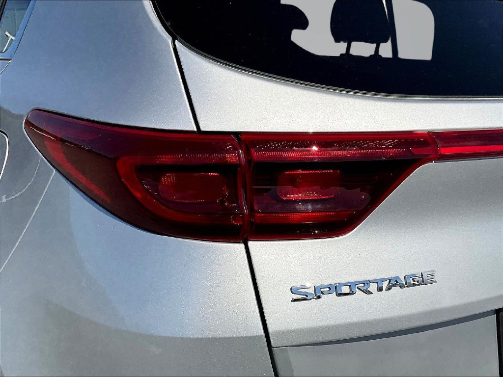 Used 2020 Kia Sportage LX AWD/4WD image 26