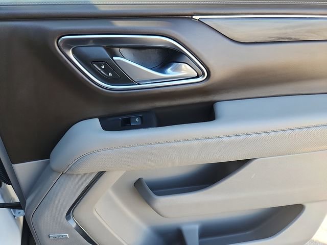 Used 2024 GMC Yukon XL SLT w/ SLT Luxury Package image 31