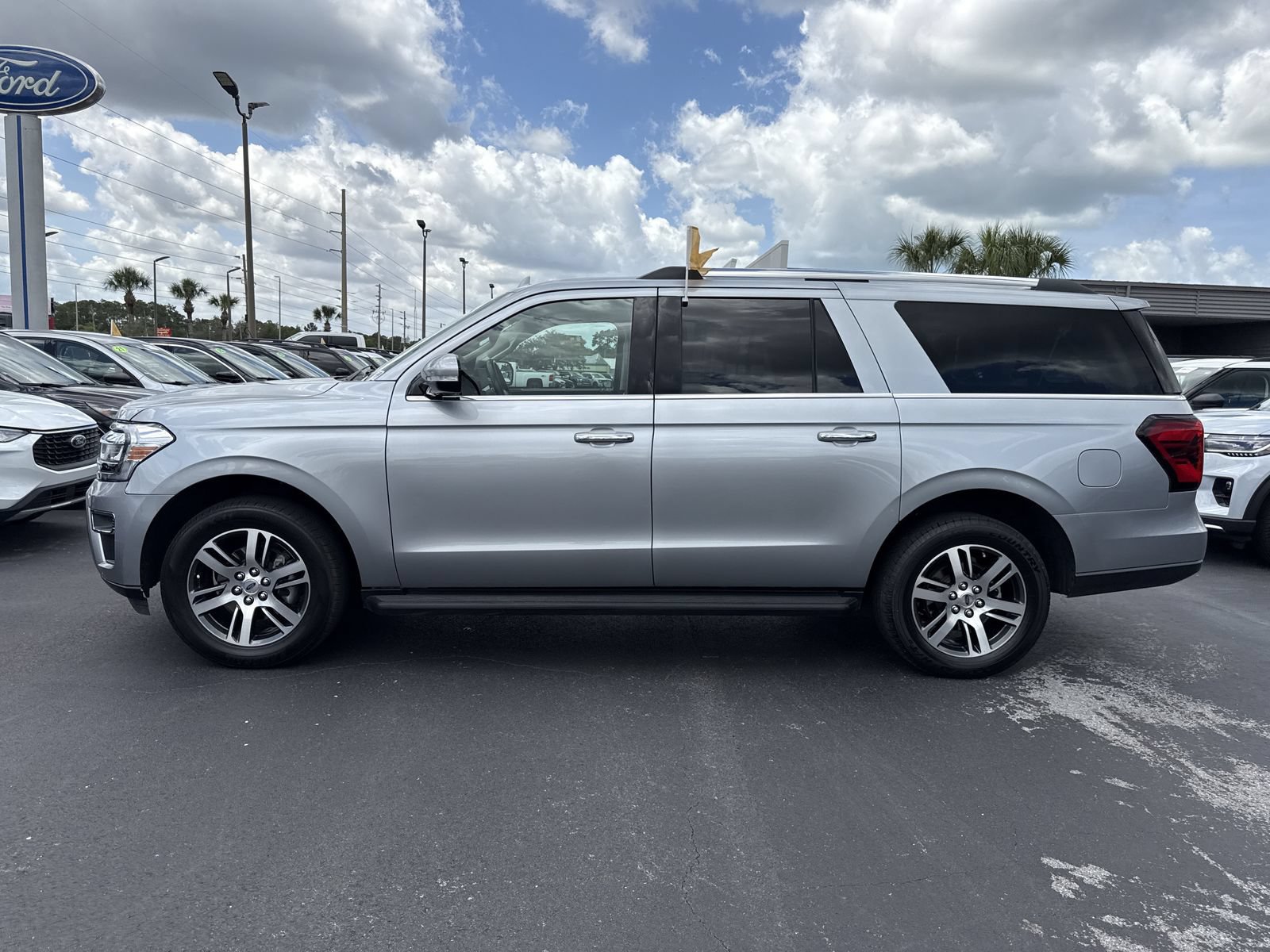 Certified 2024 Ford Expedition Max Limited RWD image 8