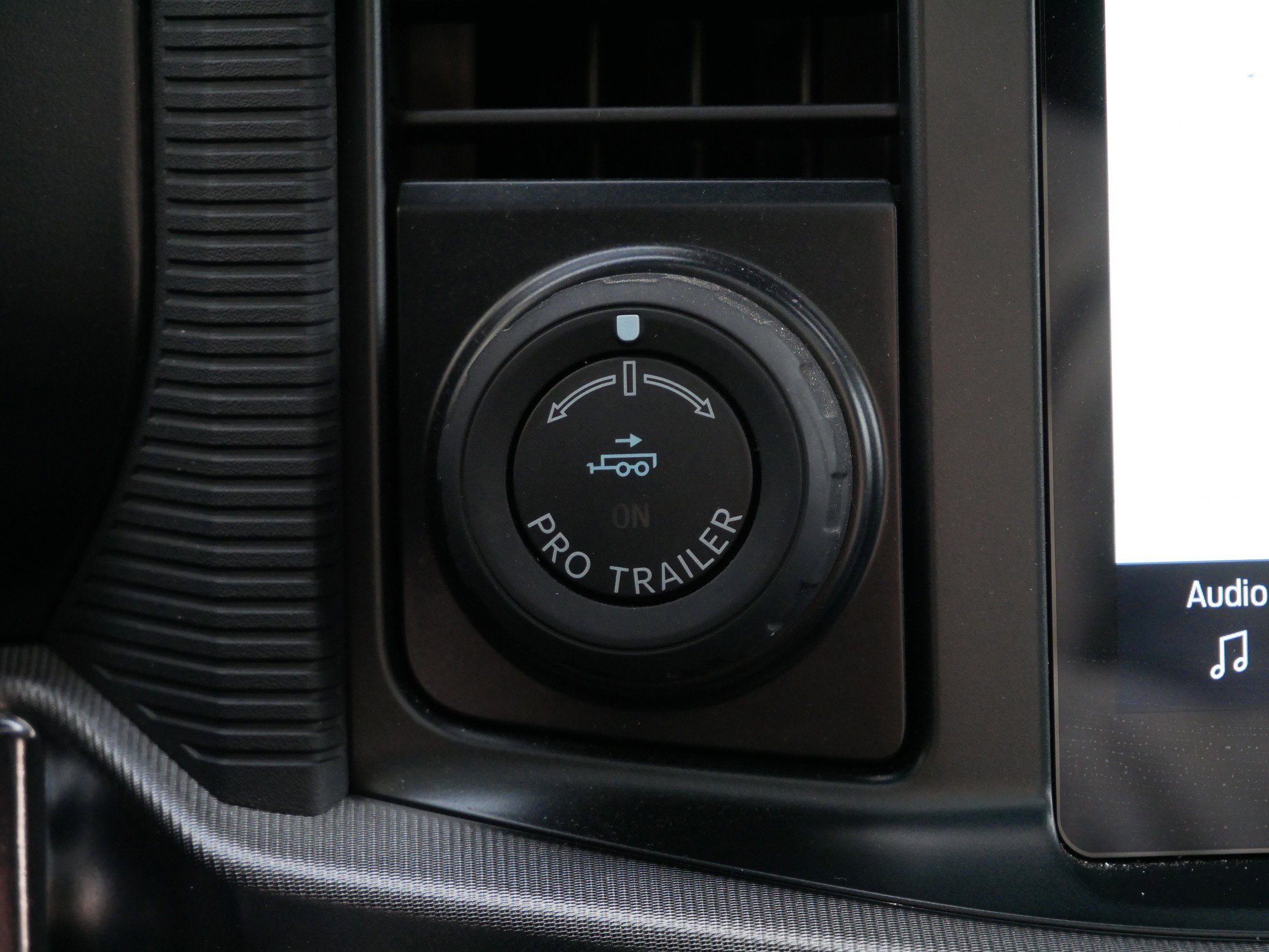 Certified 2024 Ford F150 Raptor AWD/4WD image 17
