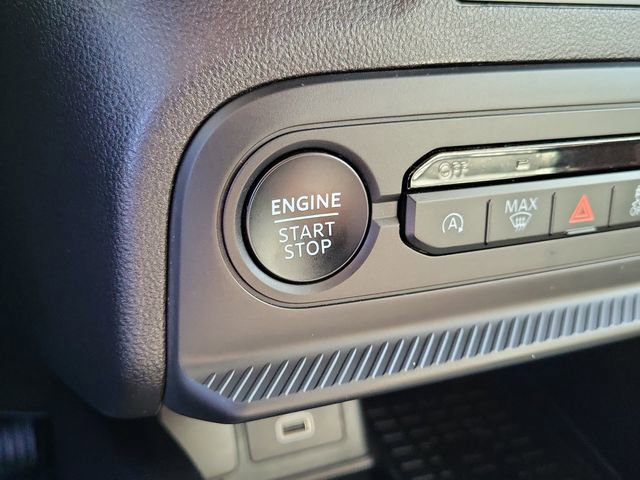 Certified 2025 Ford Bronco Sport Outer Banks w/ Outer Banks Tech Package+ AWD/4WD image 11