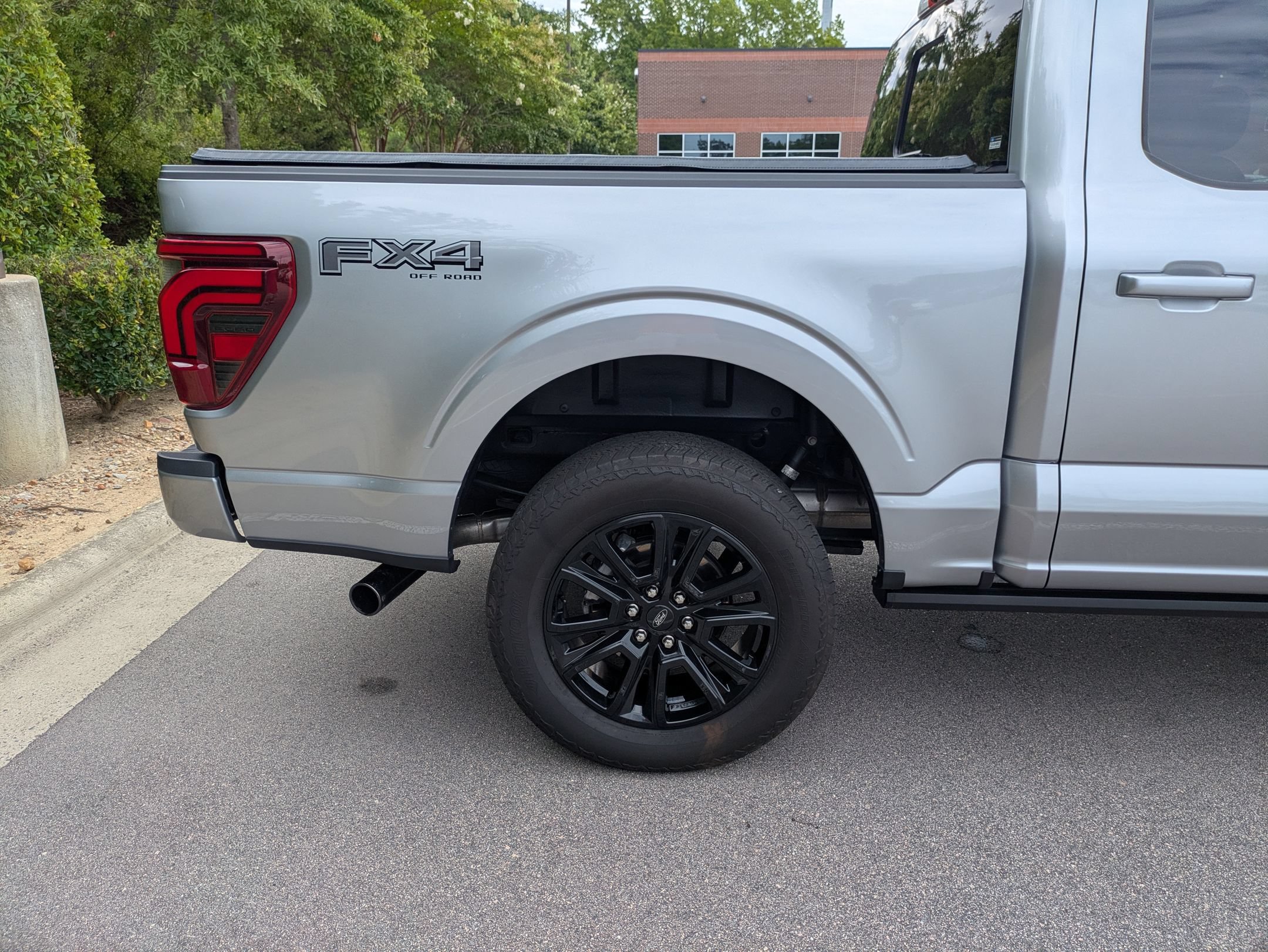 Certified 2025 Ford F150 Platinum w/ Equipment Group 702A High AWD/4WD image 40