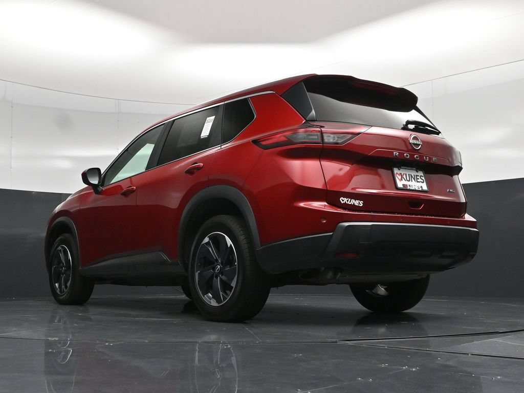 Used 2025 Nissan Rogue SV AWD/4WD image 58