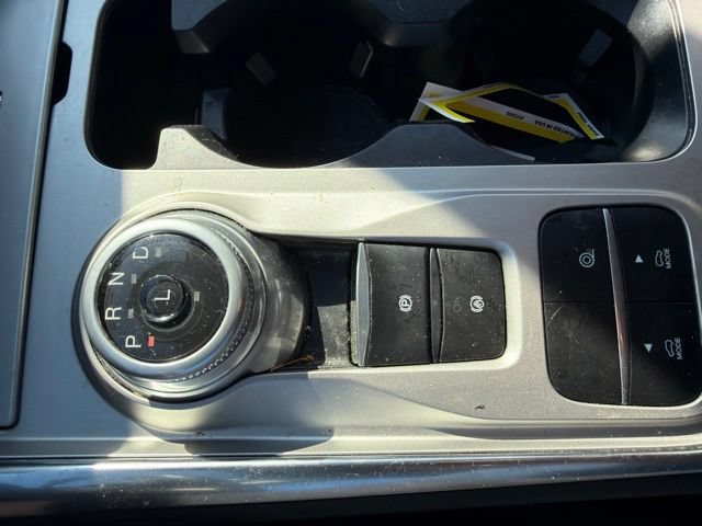 Certified 2023 Ford Explorer XLT w/ Equipment Group 202A RWD image 9