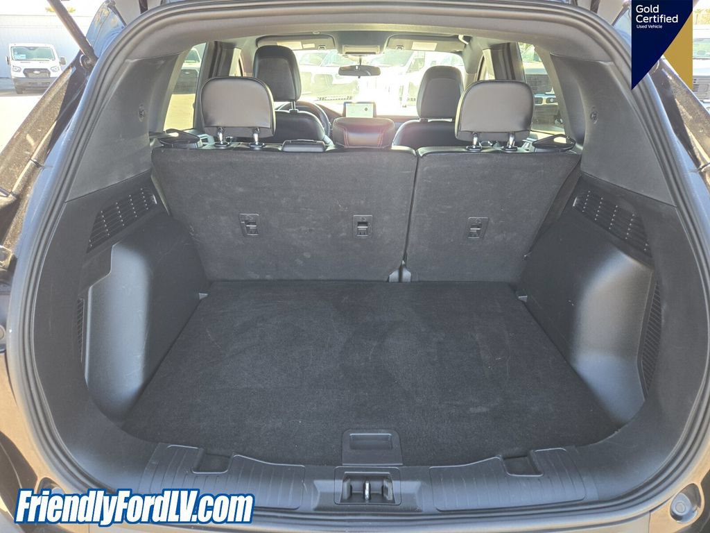Certified 2025 Ford Escape ST-Line AWD/4WD image 16
