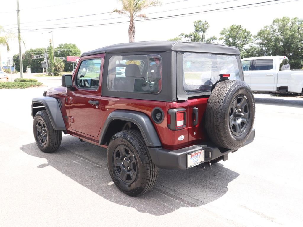 Used 2021 Jeep Wrangler Sport AWD/4WD image 10