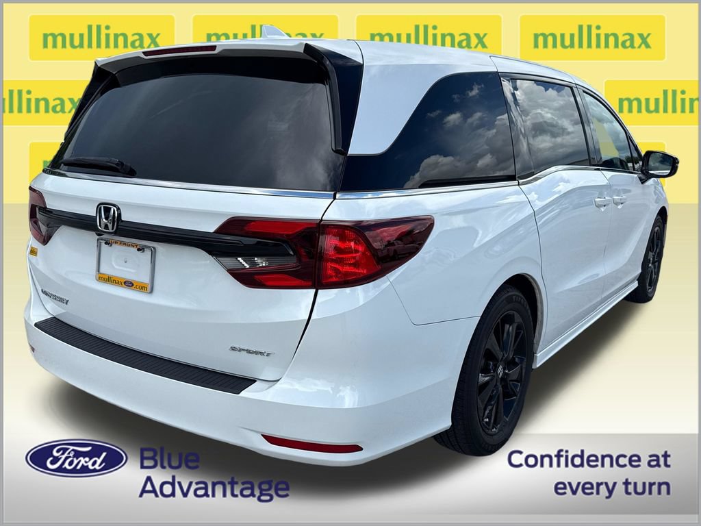Used 2023 Honda Odyssey Sport image 4