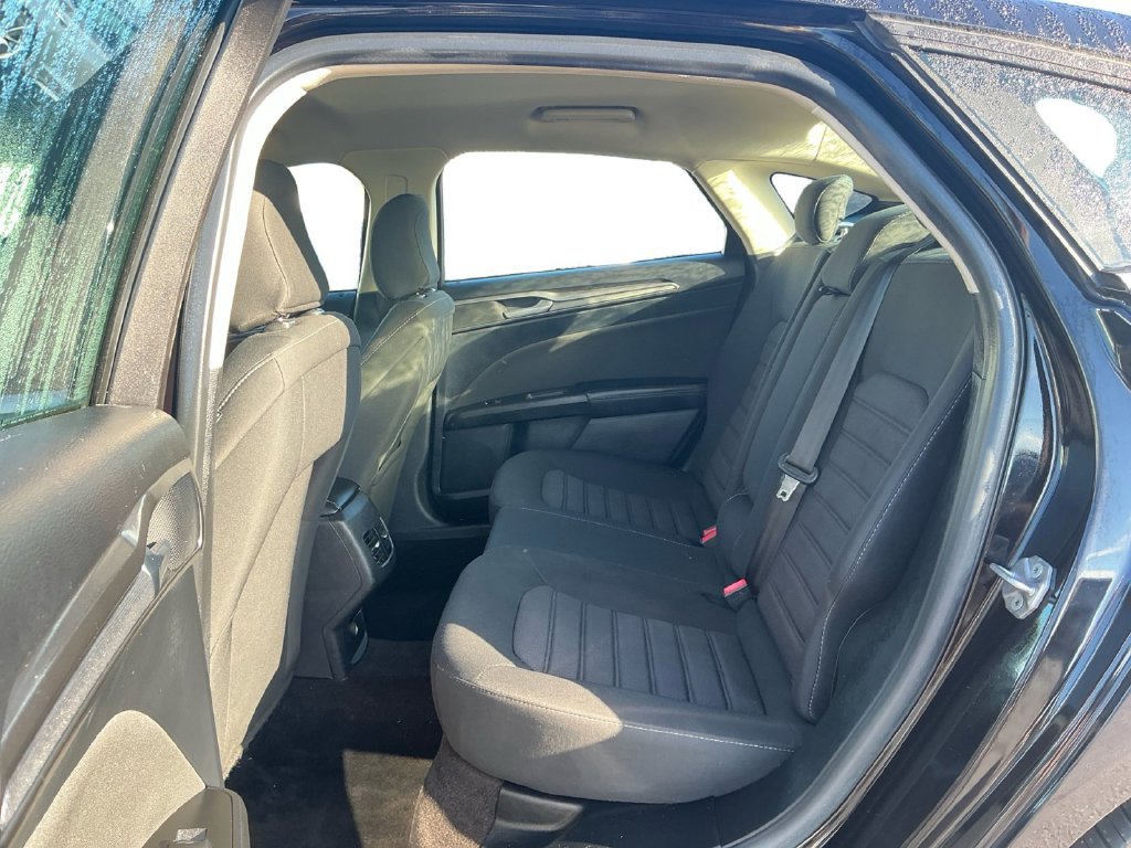 Certified 2020 Ford Fusion SE FWD image 21