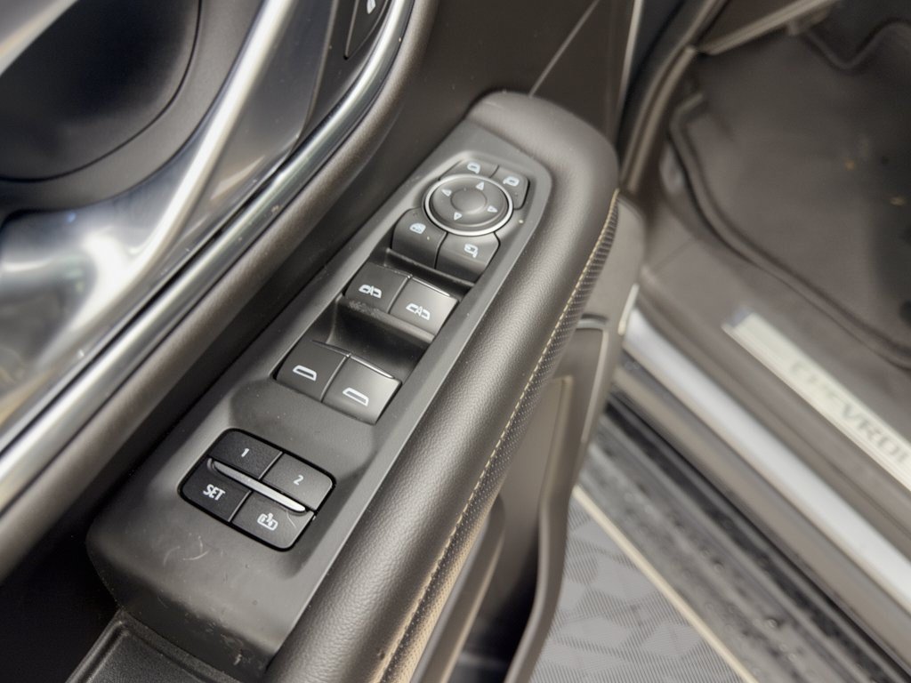 Used 2021 Chevrolet Tahoe Premier RWD image 15