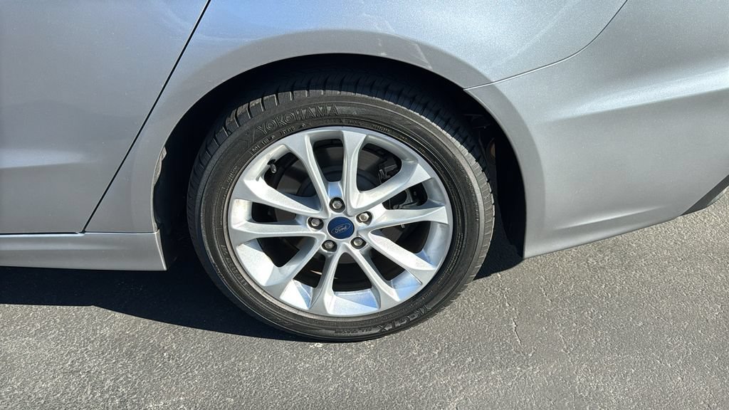 Certified 2020 Ford Fusion SE FWD image 8