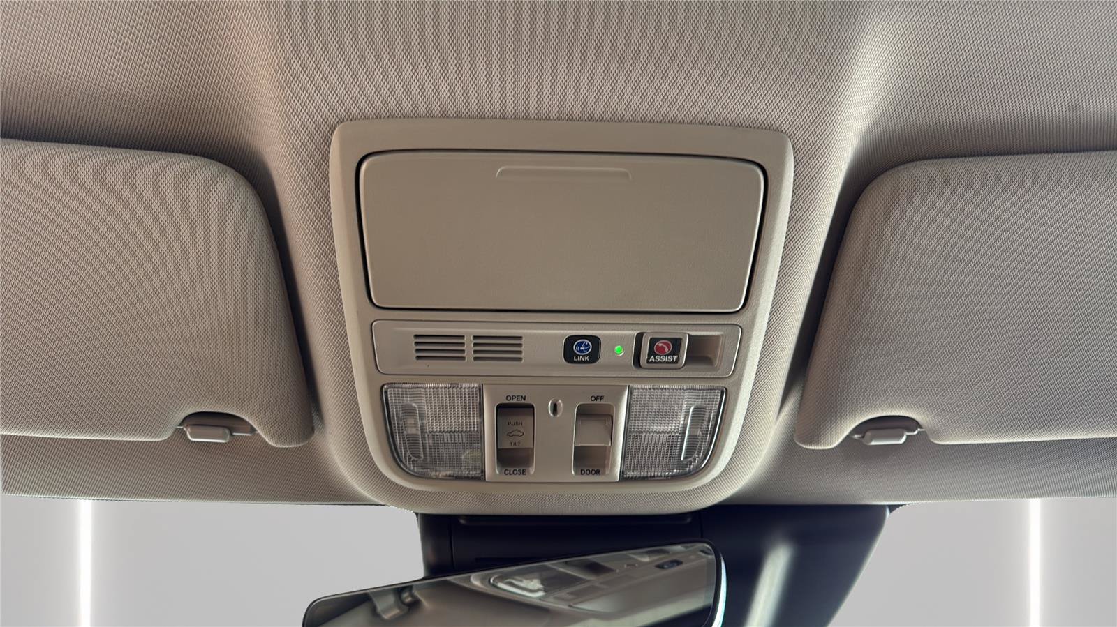 Used 2021 Honda Accord Touring image 26