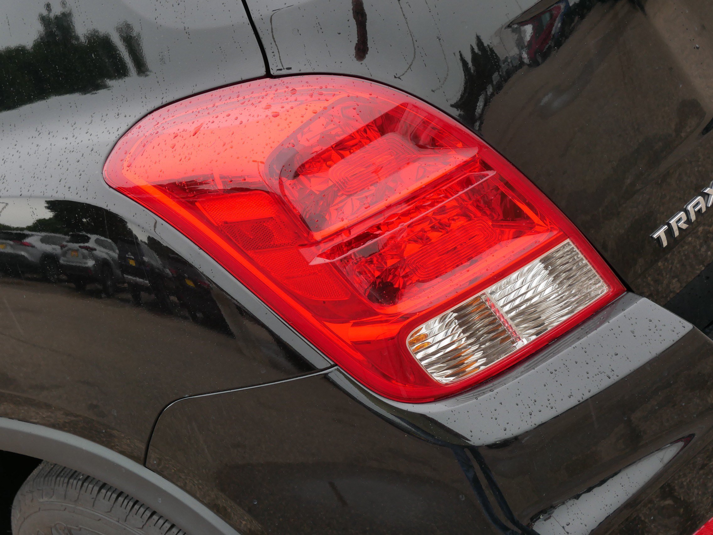 Used 2020 Chevrolet Trax LS w/ Tint and Cruise Package FWD image 17