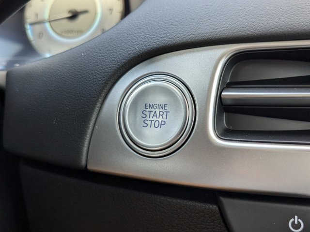 Used 2024 Hyundai Palisade Limited image 32