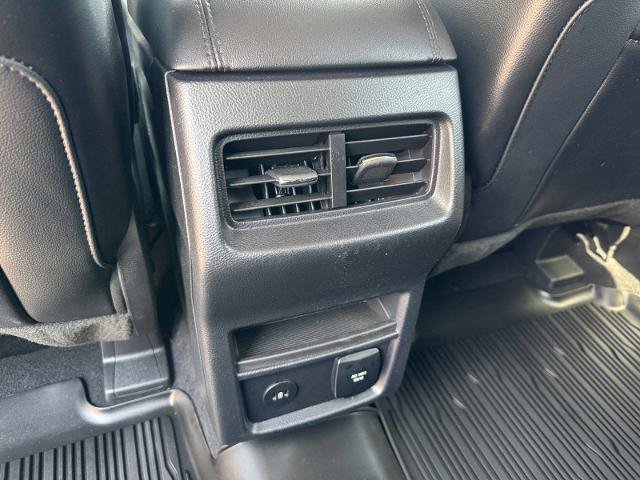Certified 2023 Ford Edge SEL w/ Convenience Package AWD/4WD image 17
