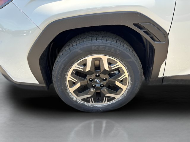 Used 2025 Subaru Forester AWD/4WD image 16