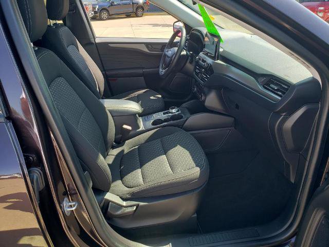 Certified 2023 Ford Escape Active AWD/4WD image 18